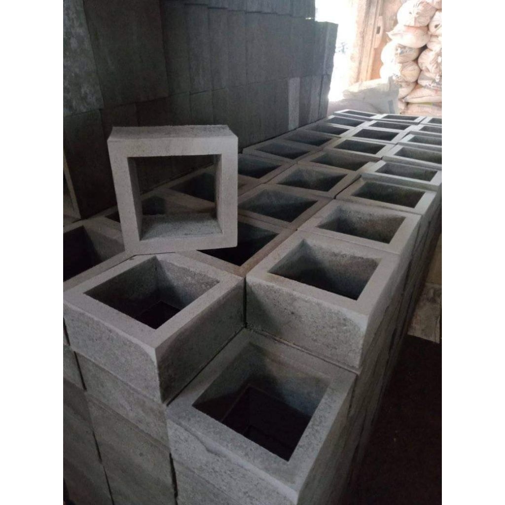 Jual ROSTER BETON MOTIF KOTAK POLOS ABU ABU ROSTER BETON LUBANG BESAR ...