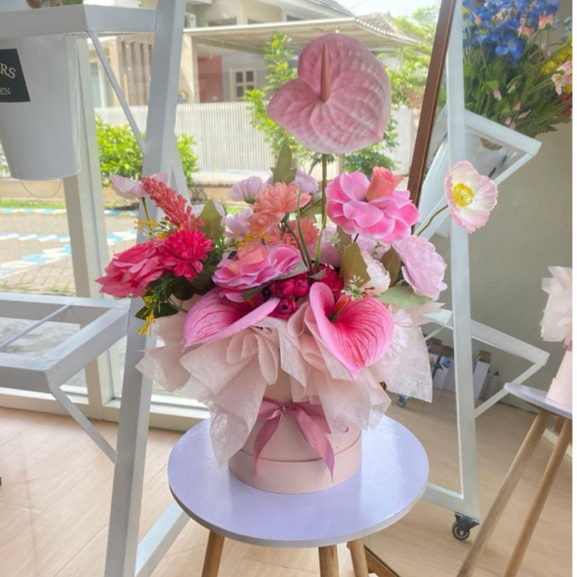 Jual Bloom Box Bunga artificial Flower Hadiah Kado Grand Opening Wisuda ...