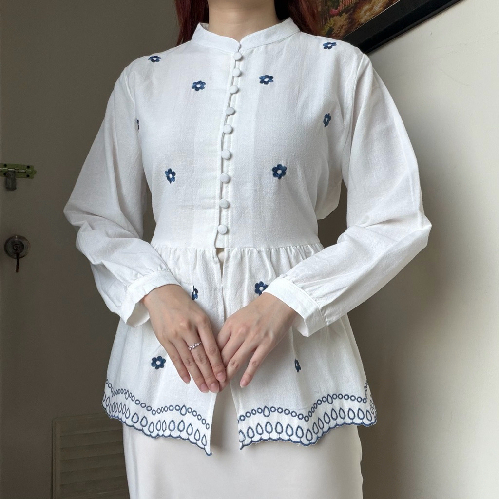 Hesti Top Blouse Linen Bordir Korean Style By Biel foto 5