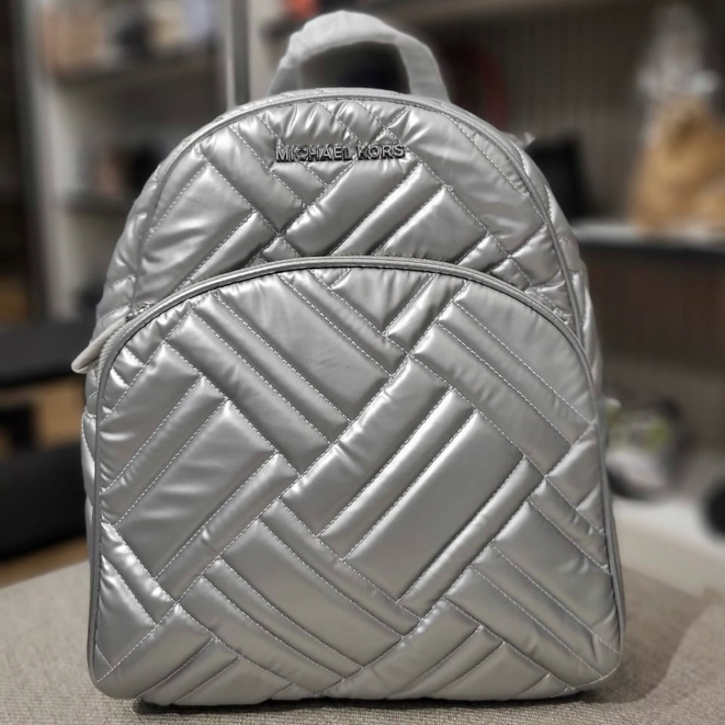 Jual Michael Kors MK Abbey Medium Quilted Leather Backpack | Shopee  Indonesia