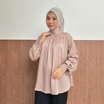 Manyside Sameera Blouse