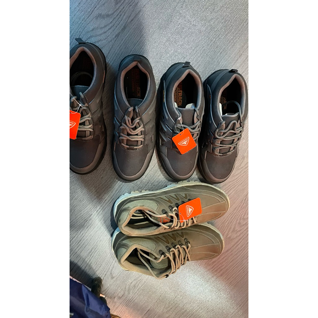 Jual sepatu tracking ukuran 40 & 42cm kondisi baru | Shopee Indonesia