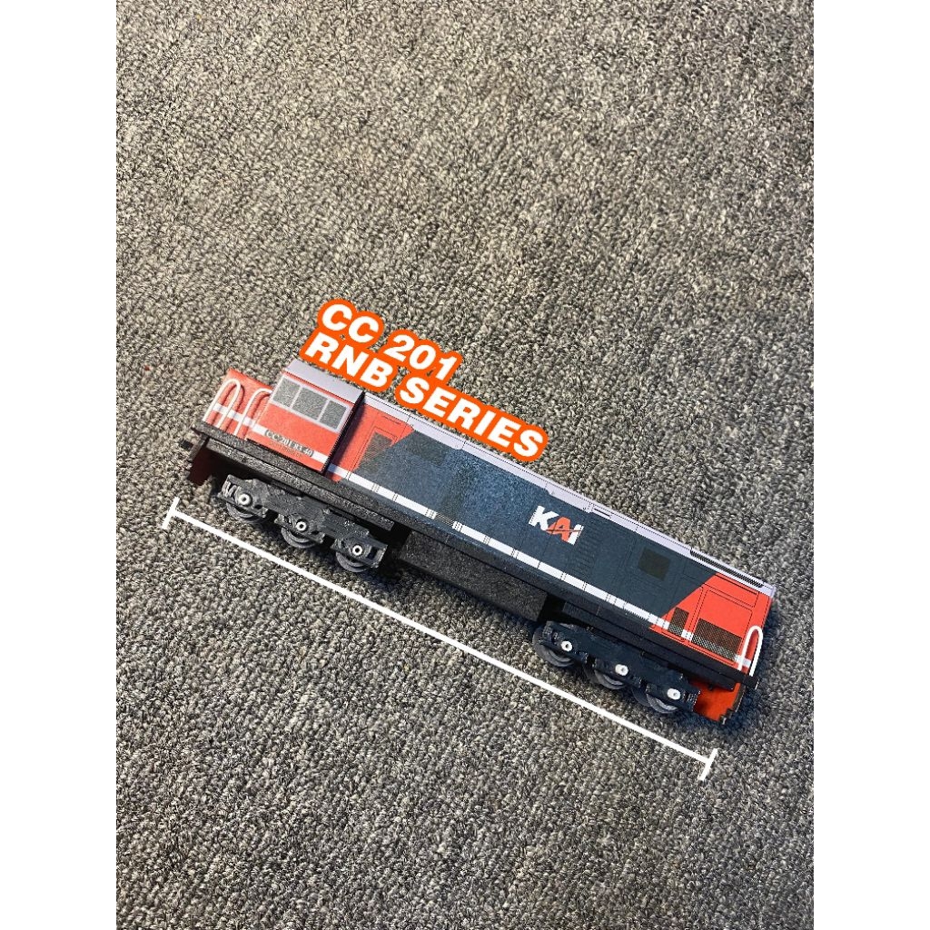 Jual Miniatur Kereta Api Indonesia Seri Lokomotif Special Livery ...