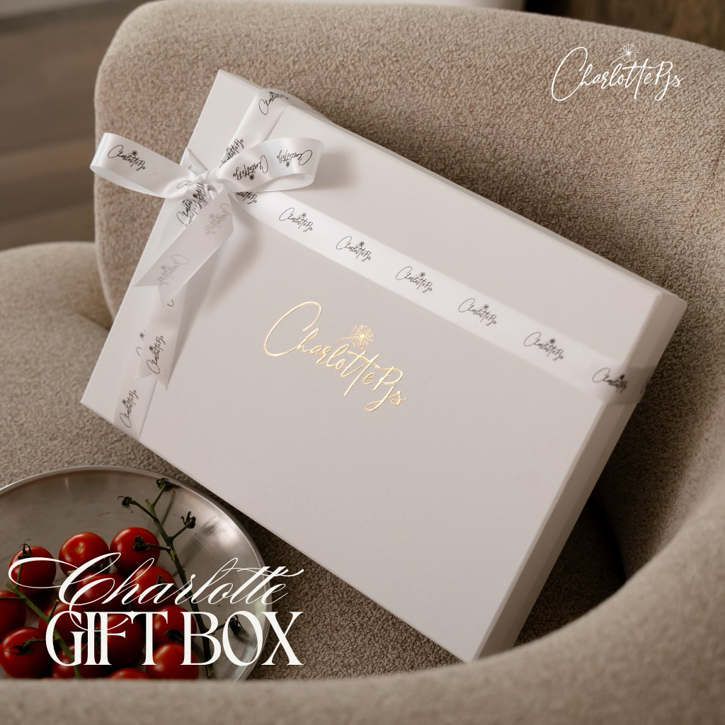 Jual Charlotte Gift Hard Box | Shopee Indonesia