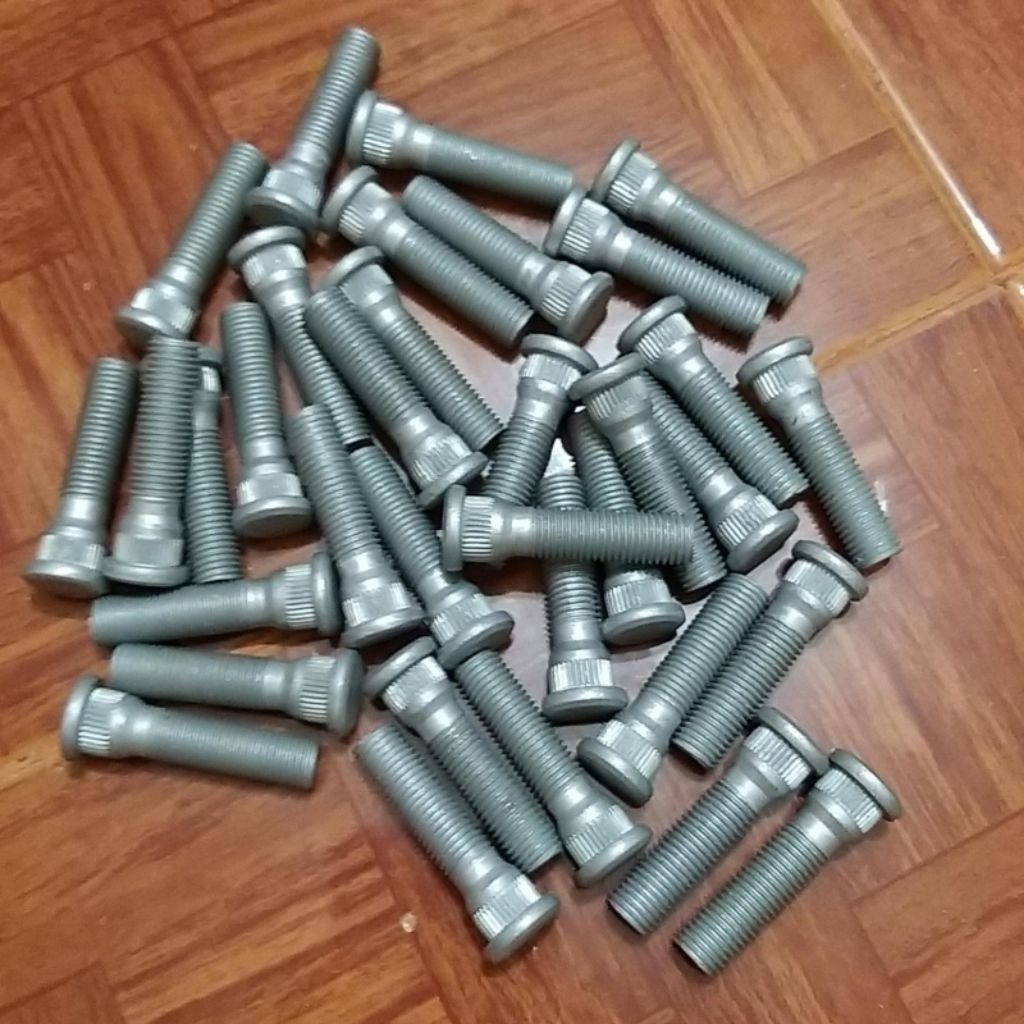 Jual Baut roda toyota innova,hilux,kijang original | Shopee Indonesia