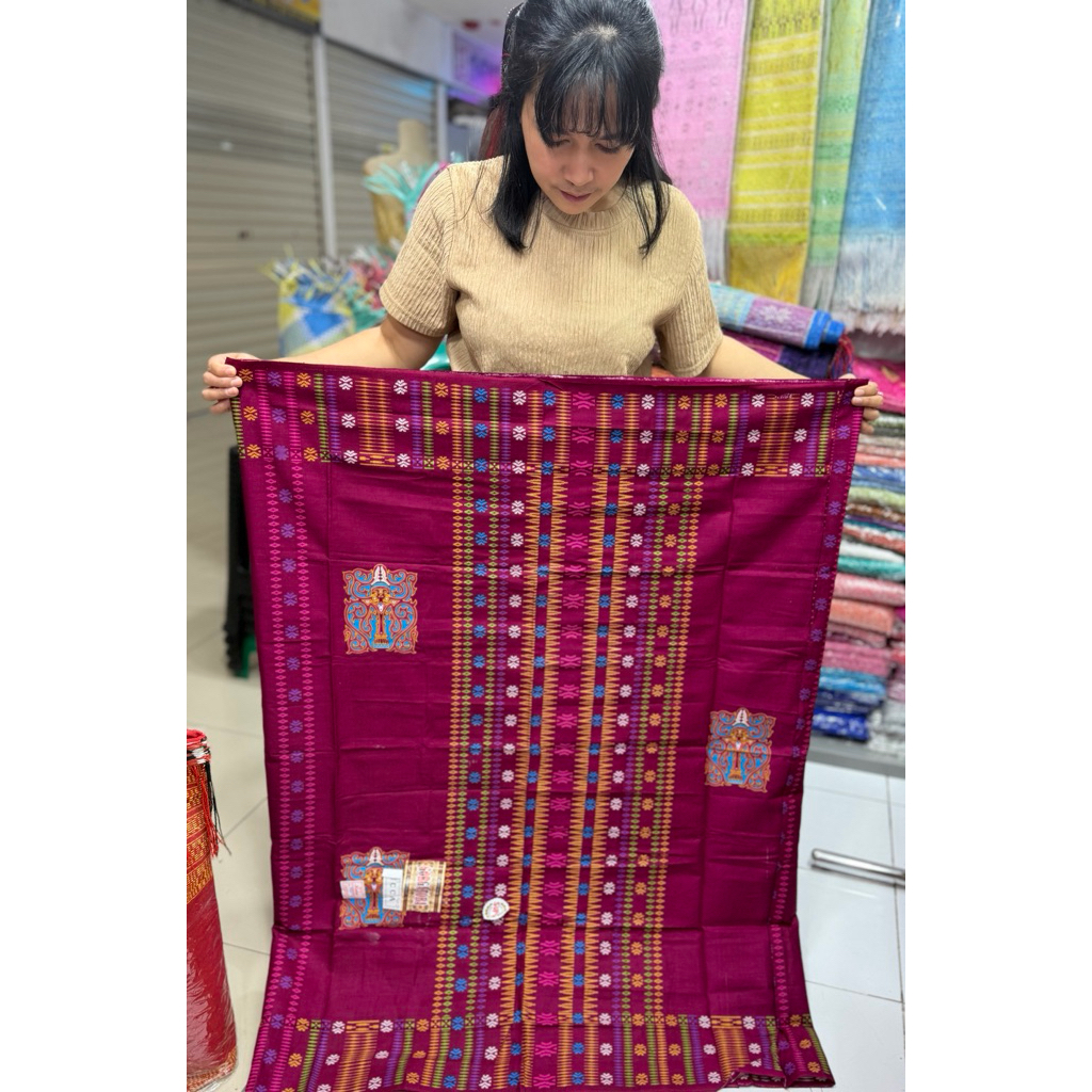 Sarung Batik batak bahan katun berbagai motif dan warna Sarung katun adem