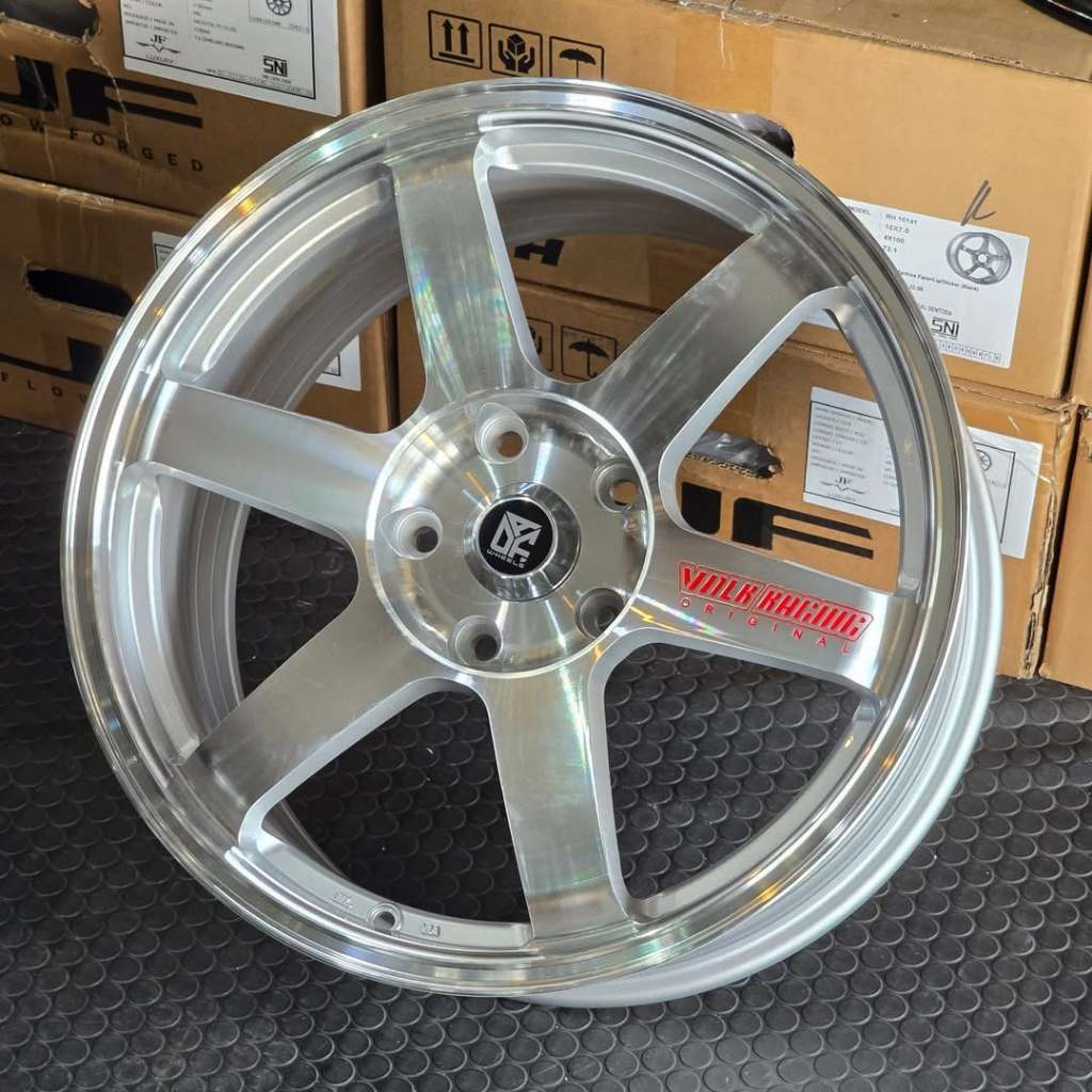 Jual velg mobil bmw ring 18 VOLKRAYS TE37 POLISH PCD 5X120 velg racing ...