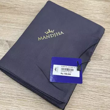 MANDJHA Basic Premium Scarf Hijab Polos Voal By IVAN GUNAWAN Hijab Segi Empat Voal Premium