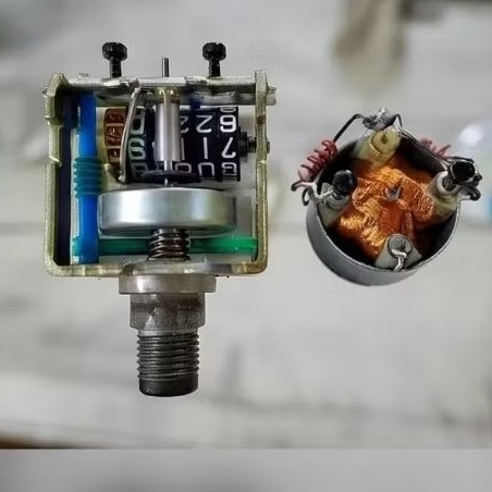Jual mesin rpm amper bensin speedometer vespa pxe spartan original ...