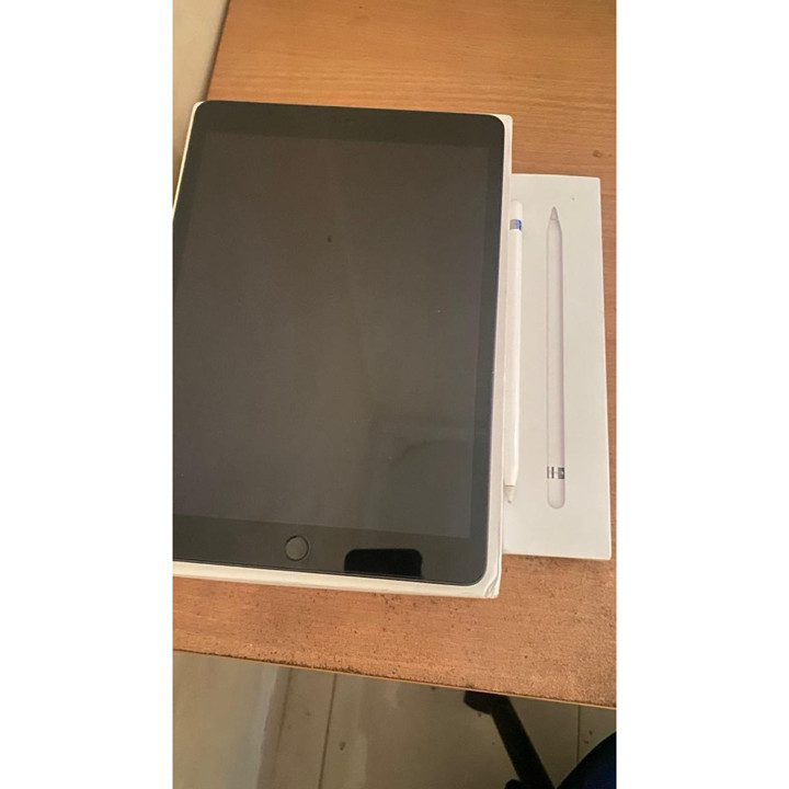 iPad Gen 9 256 + Apple Pencil Gen 1