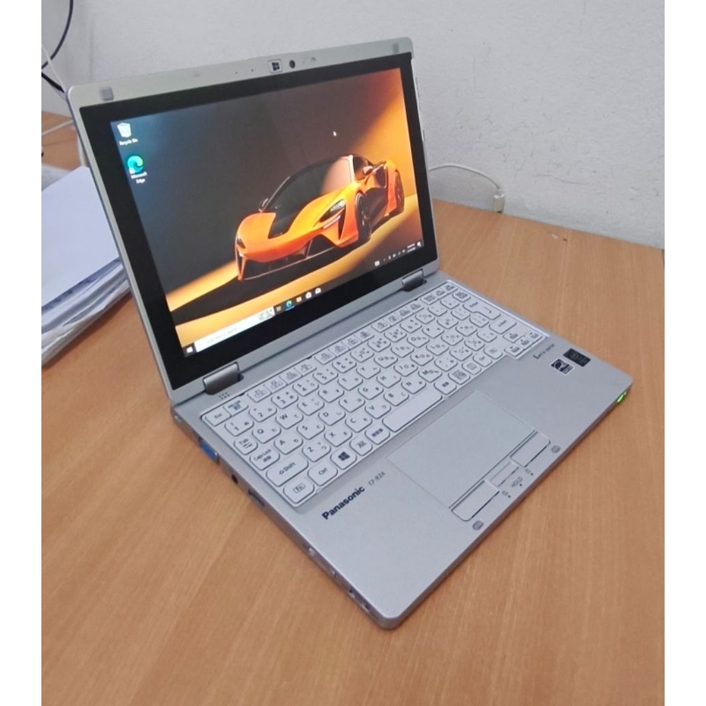Jual panasonic CF-RZ4 2in1 core m 5y71 5th gen || ram 4 GB || SSD