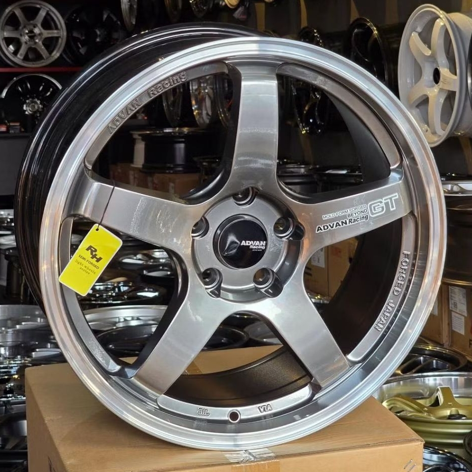 Jual velg advan gt r18 lebar 8,5 et 40 velg mobil r18 untuk mobil ...