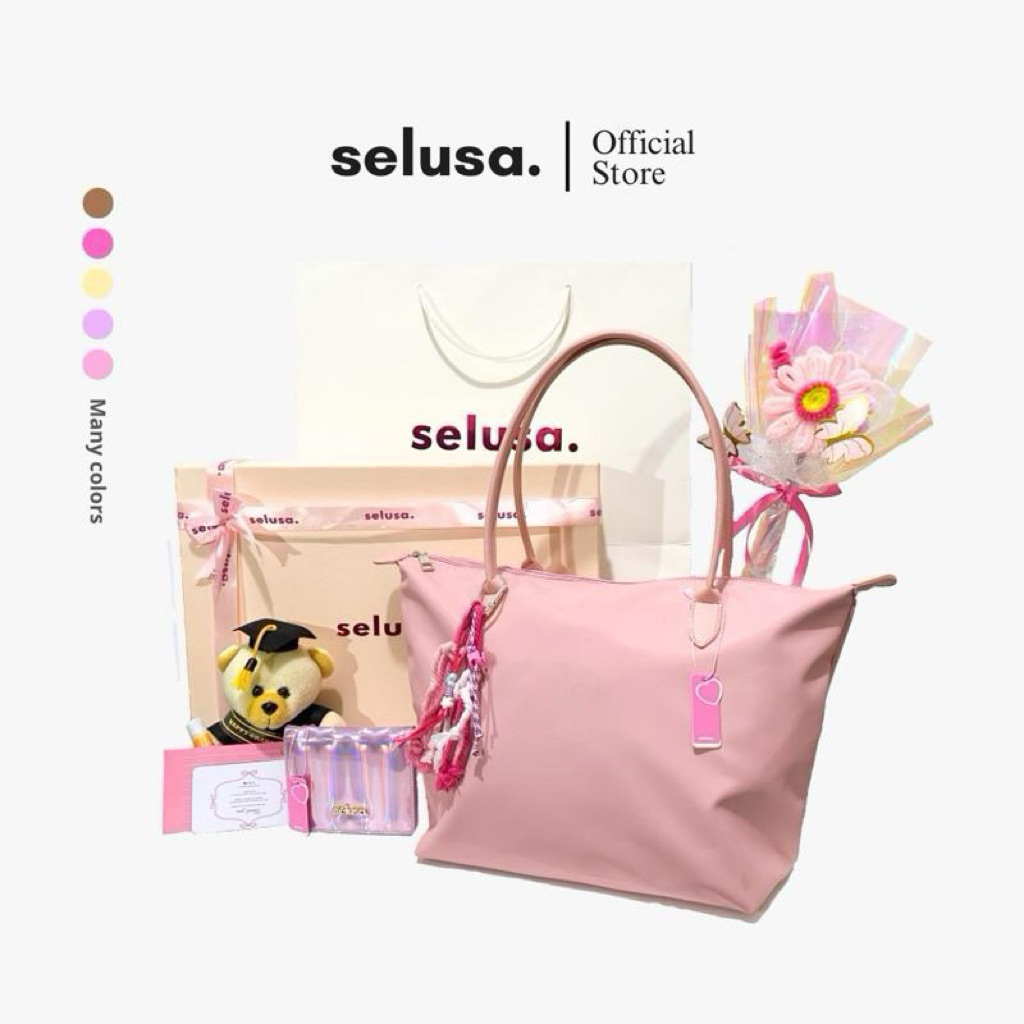 Jual SELUSA GRADUATION WITH BAG WALLET GIFT BOX | Paket Hadiah ...