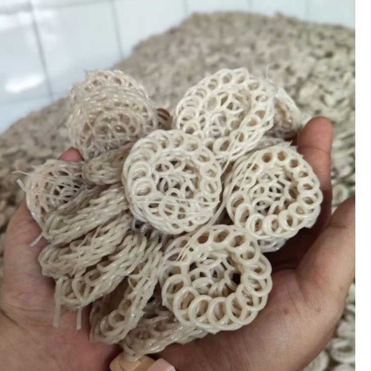 Jual 10 Kg Kerupuk Seblak Rafael/Kerupuk Mentah/Krupuk Babanggi Murah ...