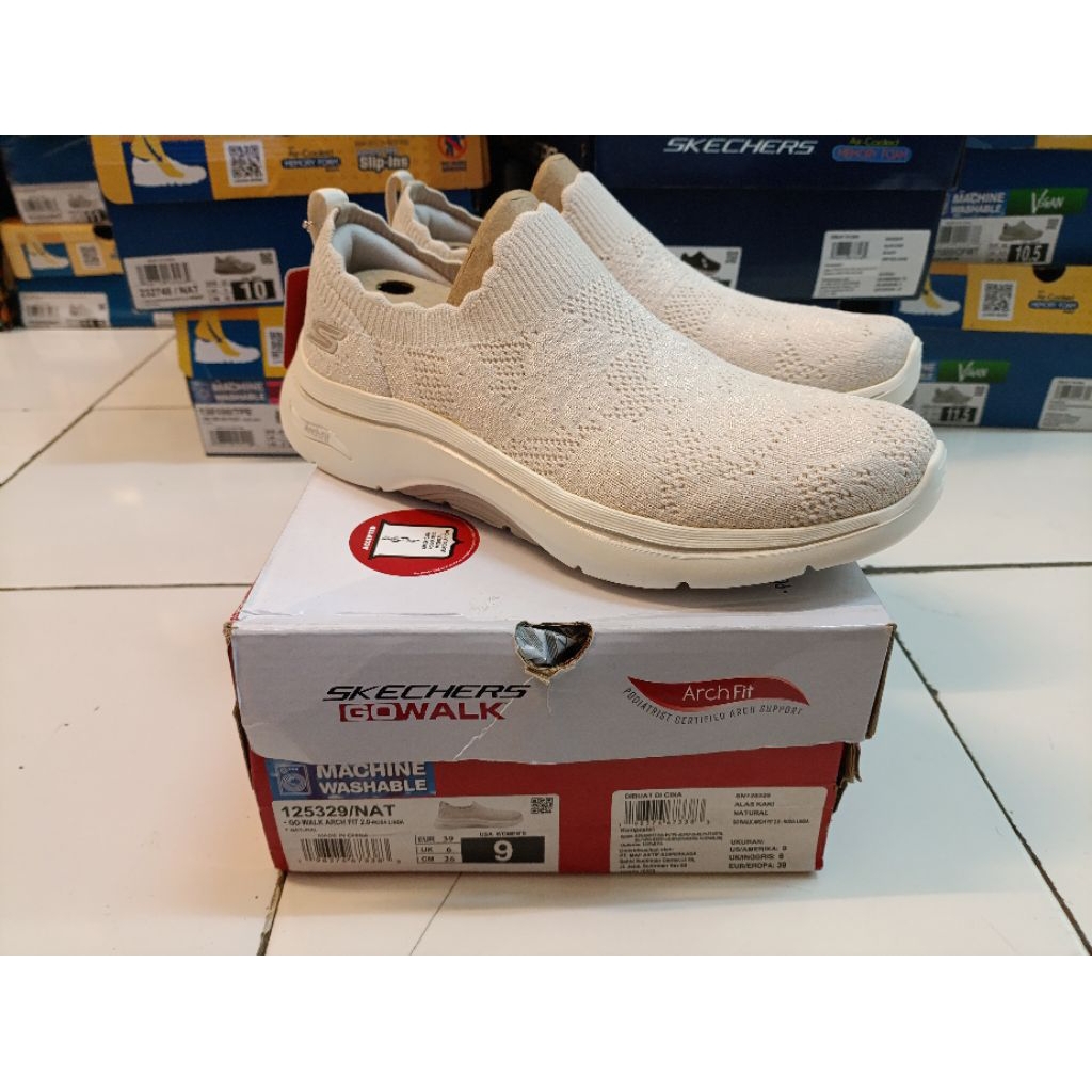 Jual Skechers GO Walk Arch Fit 125329/Natural | Shopee Indonesia
