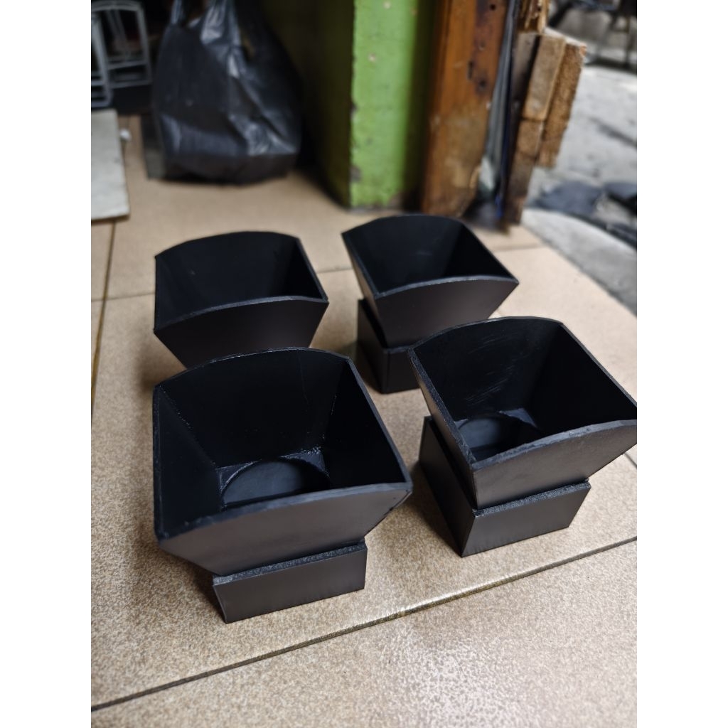 Jual box miniatur model tasso 2 inchi bahan dengan kualitas yang bagus ...