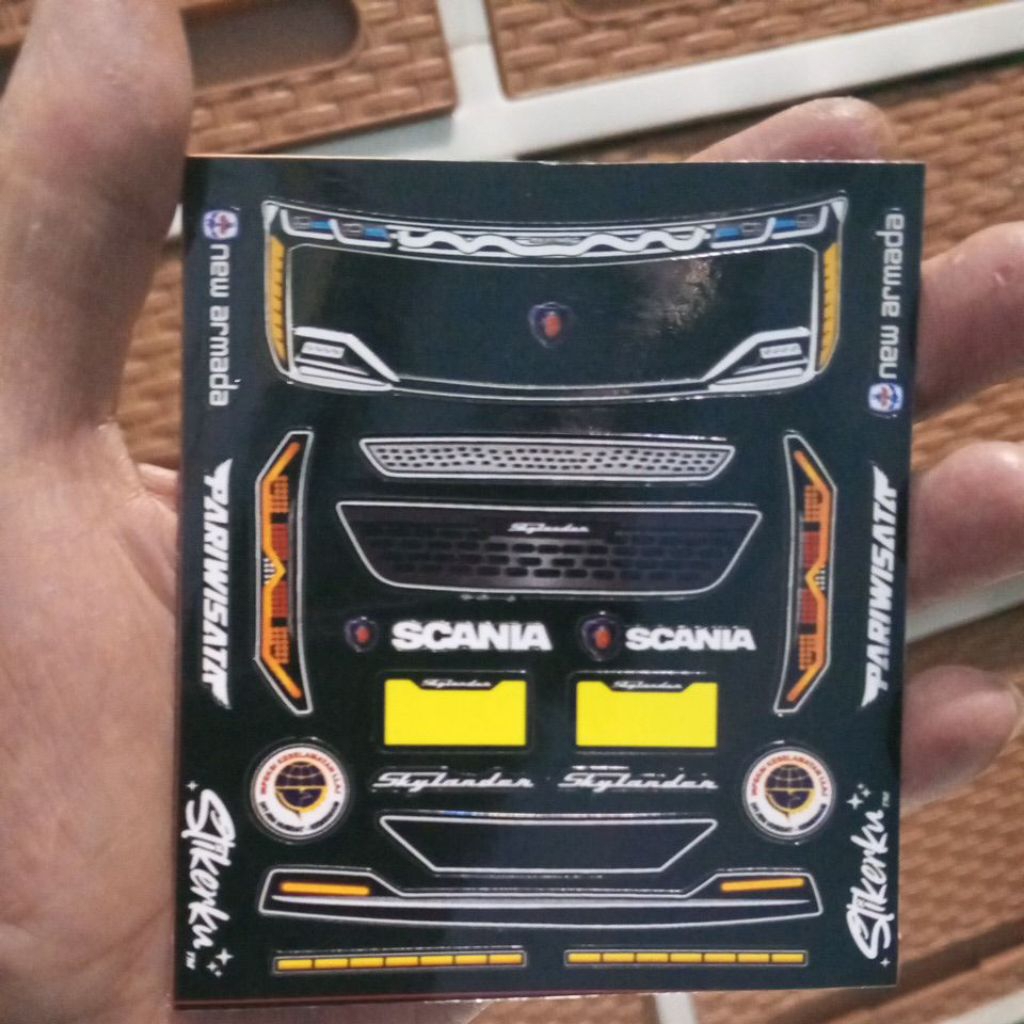 Jual stiker sticker headlamp skylander r25 scania untuk miniatur bus ...