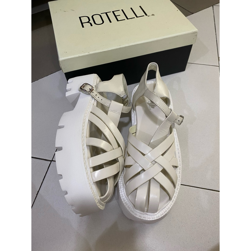 Jual Rotelli wedges | Shopee Indonesia