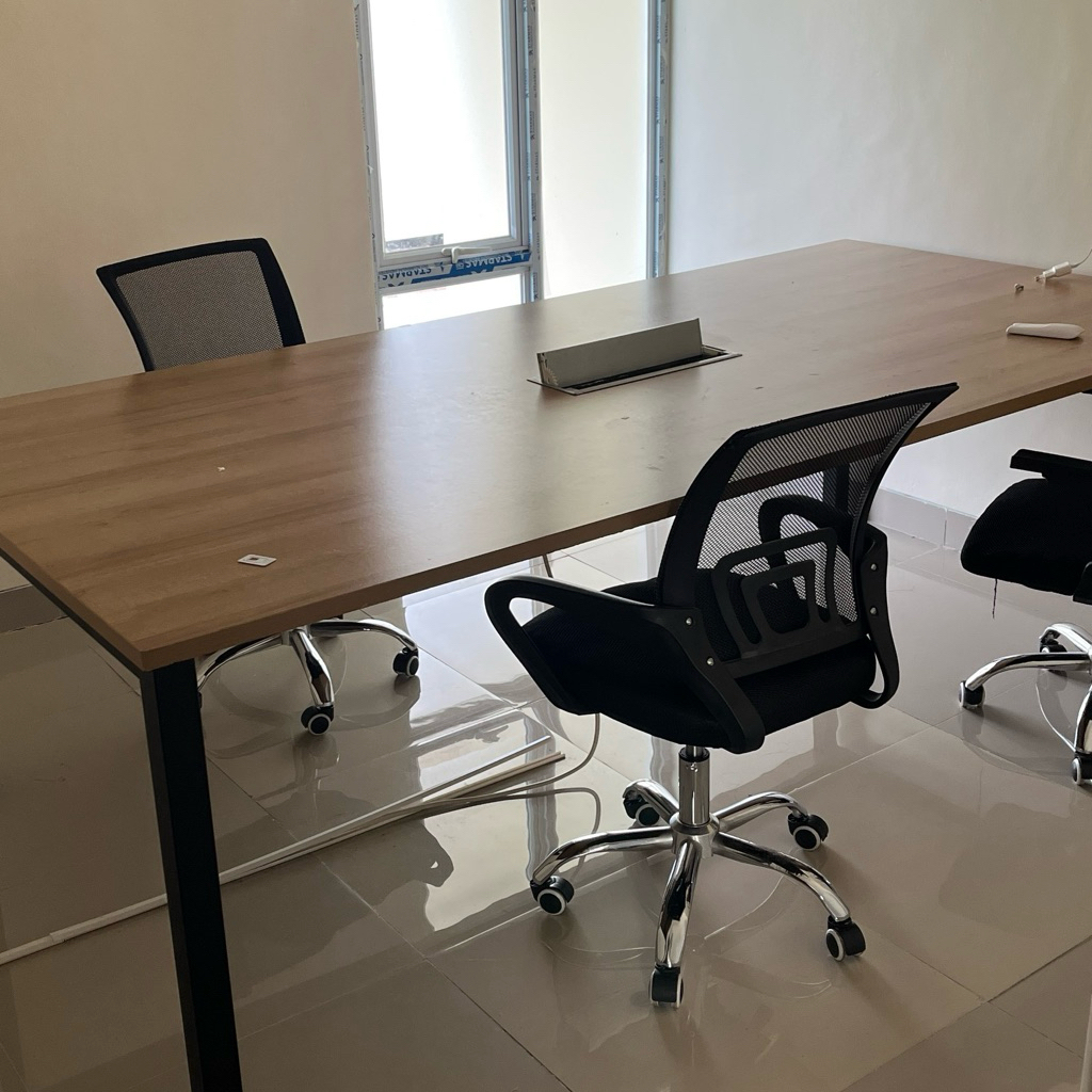 Jual Meja Kantor / Meja Meeting merk informa | Shopee Indonesia