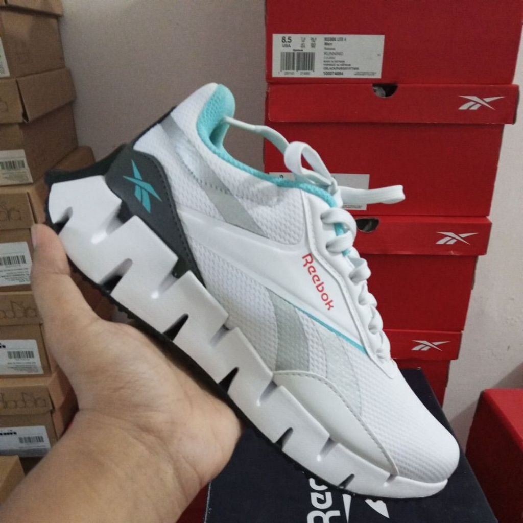 Jual REEBOK ZIG DYNAMIC STR RUNNING SHOES ORIGINAL | Shopee Indonesia