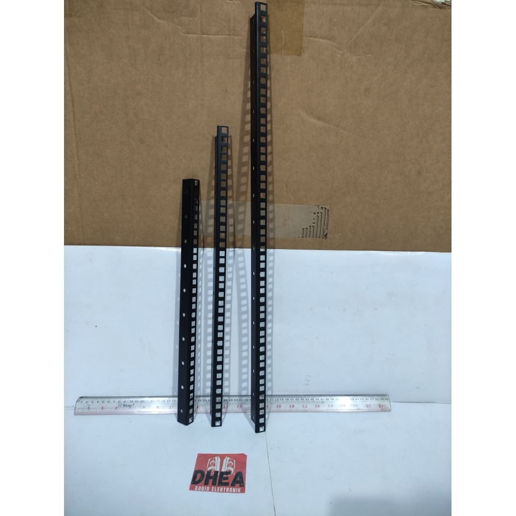 Jual Besi Lis Siku Lubang Rak Hardcase 10U / 12U / 16U Bracket Rack ...