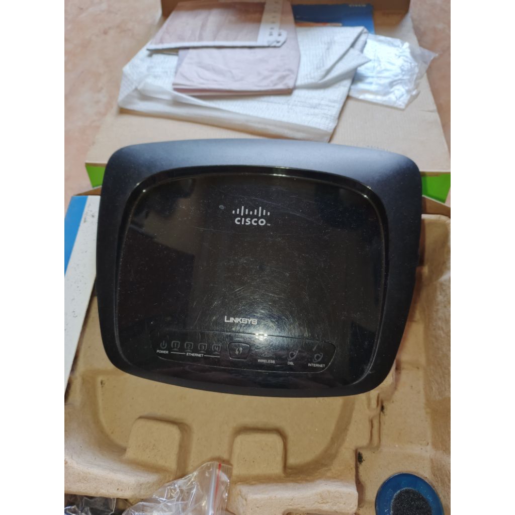 Jual Linksys Cisco Wireless-N Home ADSL-2 + Modem Router WAG120N ...