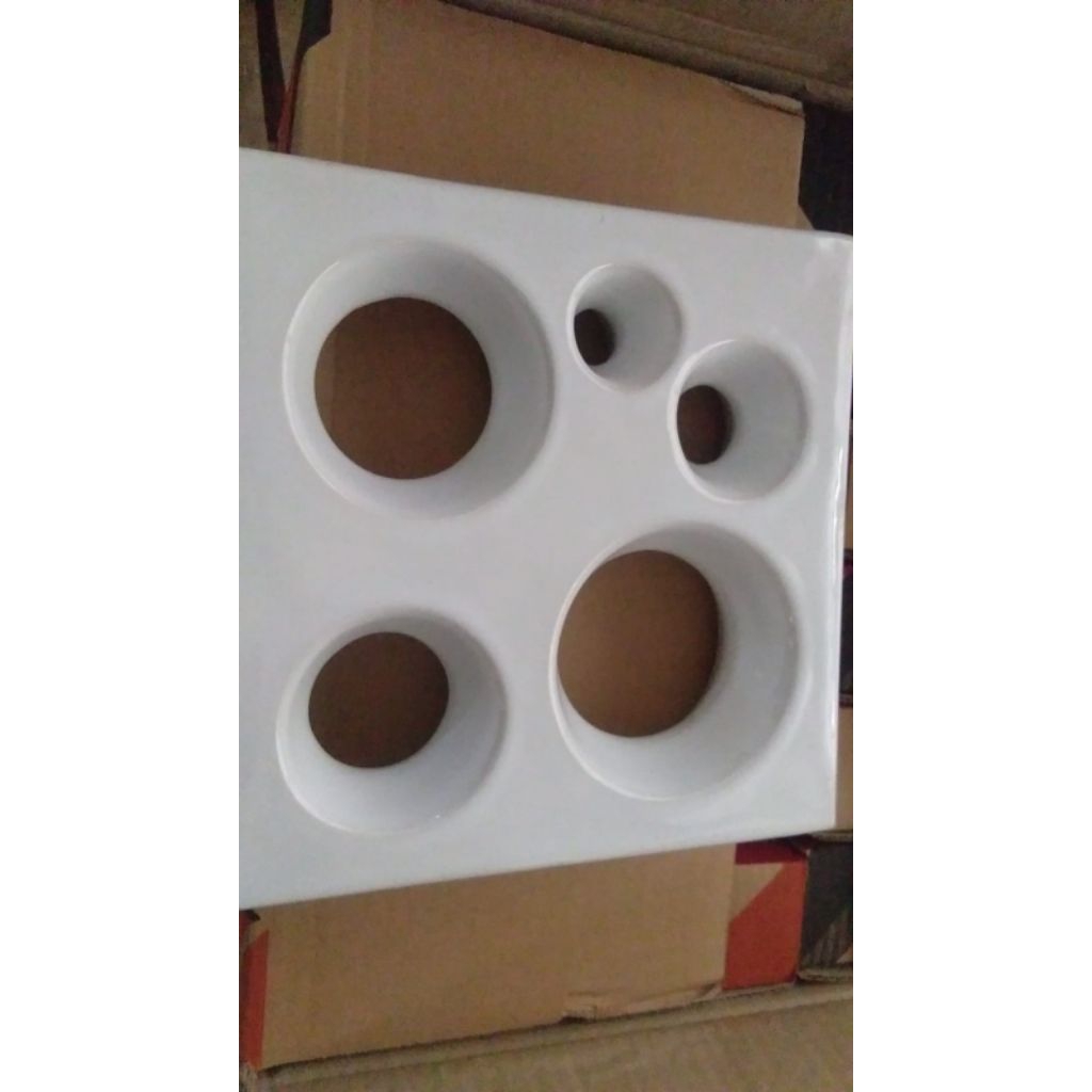 Jual Roster Keramik warna putih dan Cream ukuran 20x20 Cm | Shopee ...