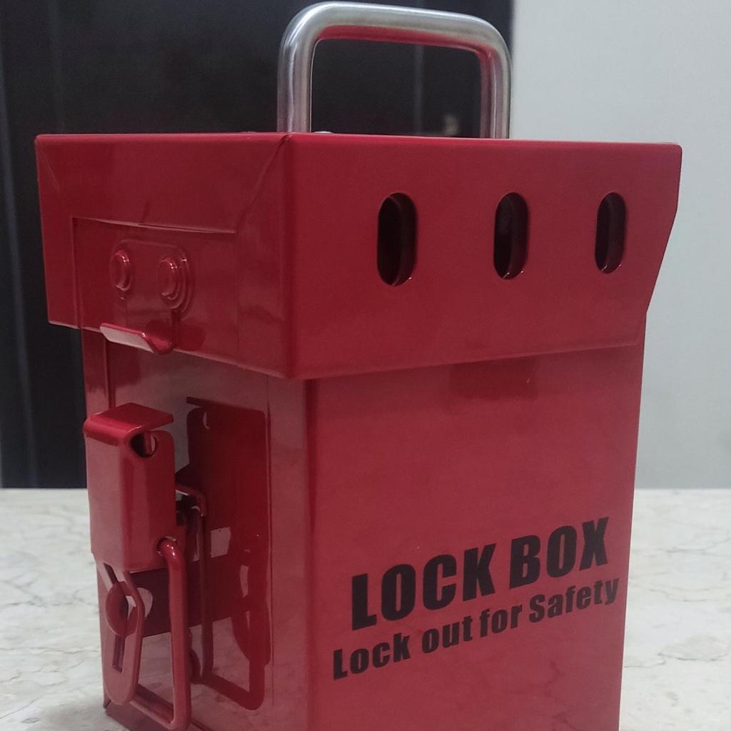 Jual Small Red Group Lockout Box - 7 Locks | Shopee Indonesia
