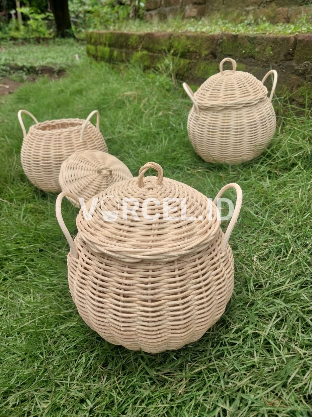 Jual Tempat Permen Bentuk Kendil Full Rotan Halus | Shopee Indonesia