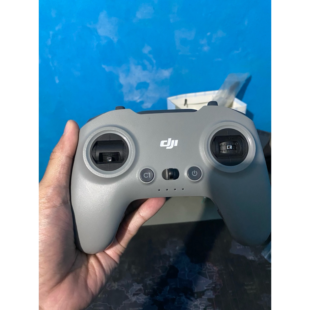 Jual Remote Controller DJI RC3 No Box kondisi cakep untuk neo2 avata2 ...