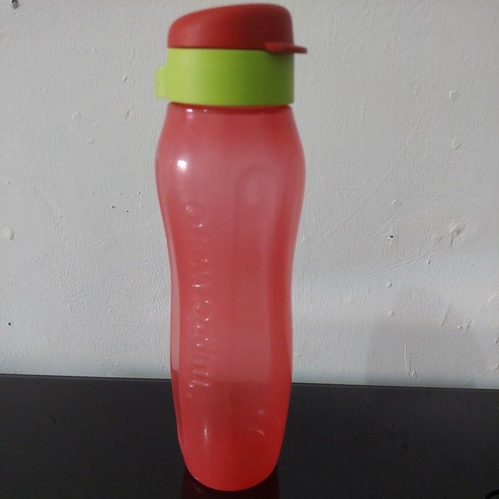 Jual botol tupperware merah kapasitas 1 liter | Shopee Indonesia