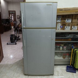 Preloved kulkas 2 pintu panasonic type NR-B643D (ambil sendiri)