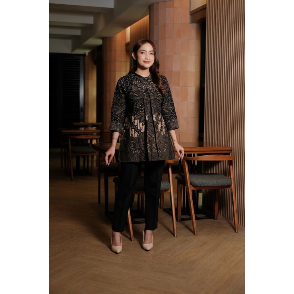 Motif Pasangan Motif Ainun Lapis Trikot Atasan 6