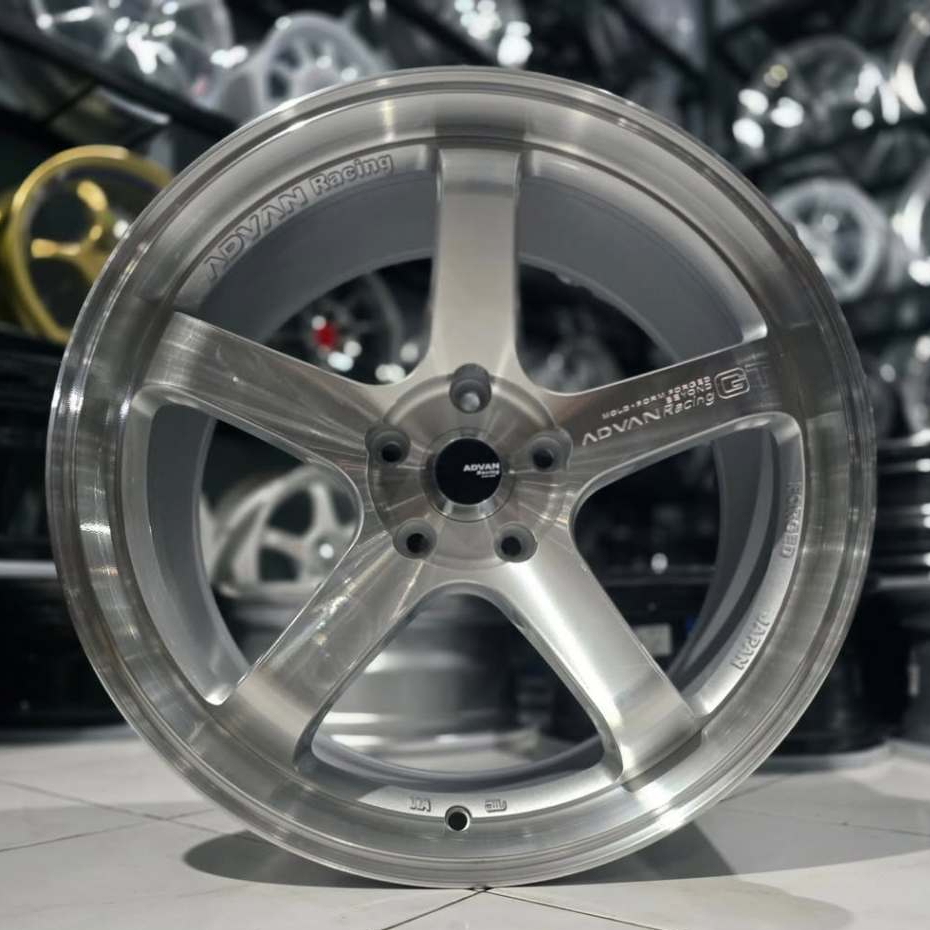 Jual velg racing ring 18 lebar 9,5 ADVAN GT POLISH FLOW FORMING ET 25 ...