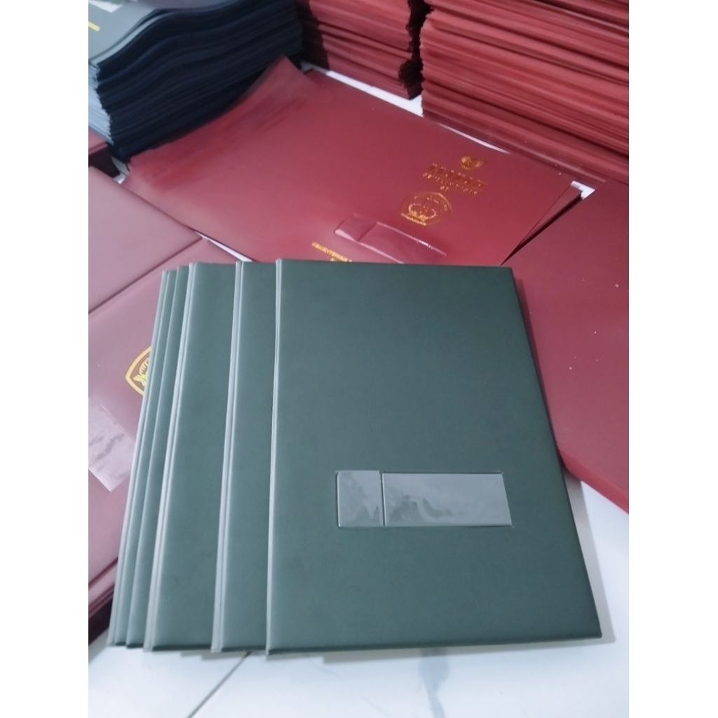 Jual Sampul Raport Polos || Map Ijazah Polos, (Isi 4 Lembar) Hijau Tua ...