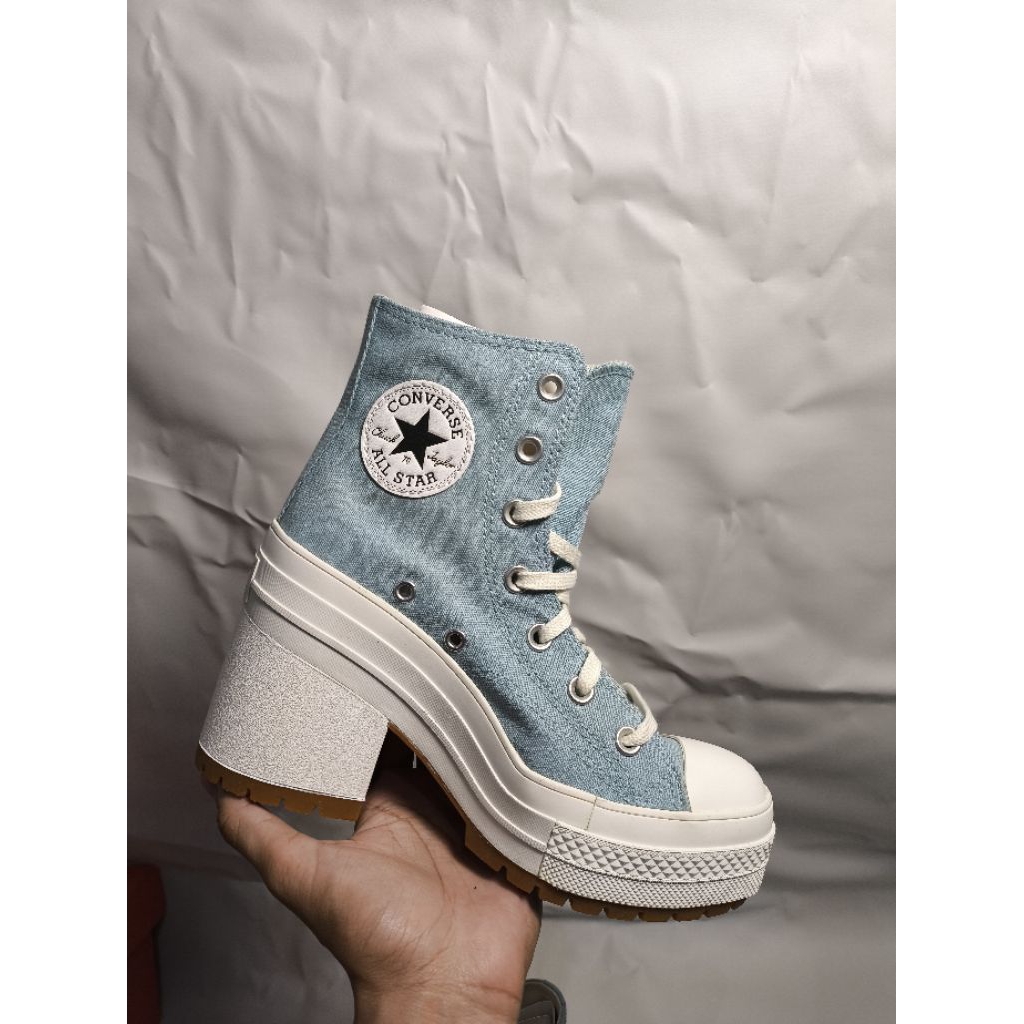 Jual Sepatu Sneakers Wanita Converse Chuck 70 De Luxe Heel Infinity ...