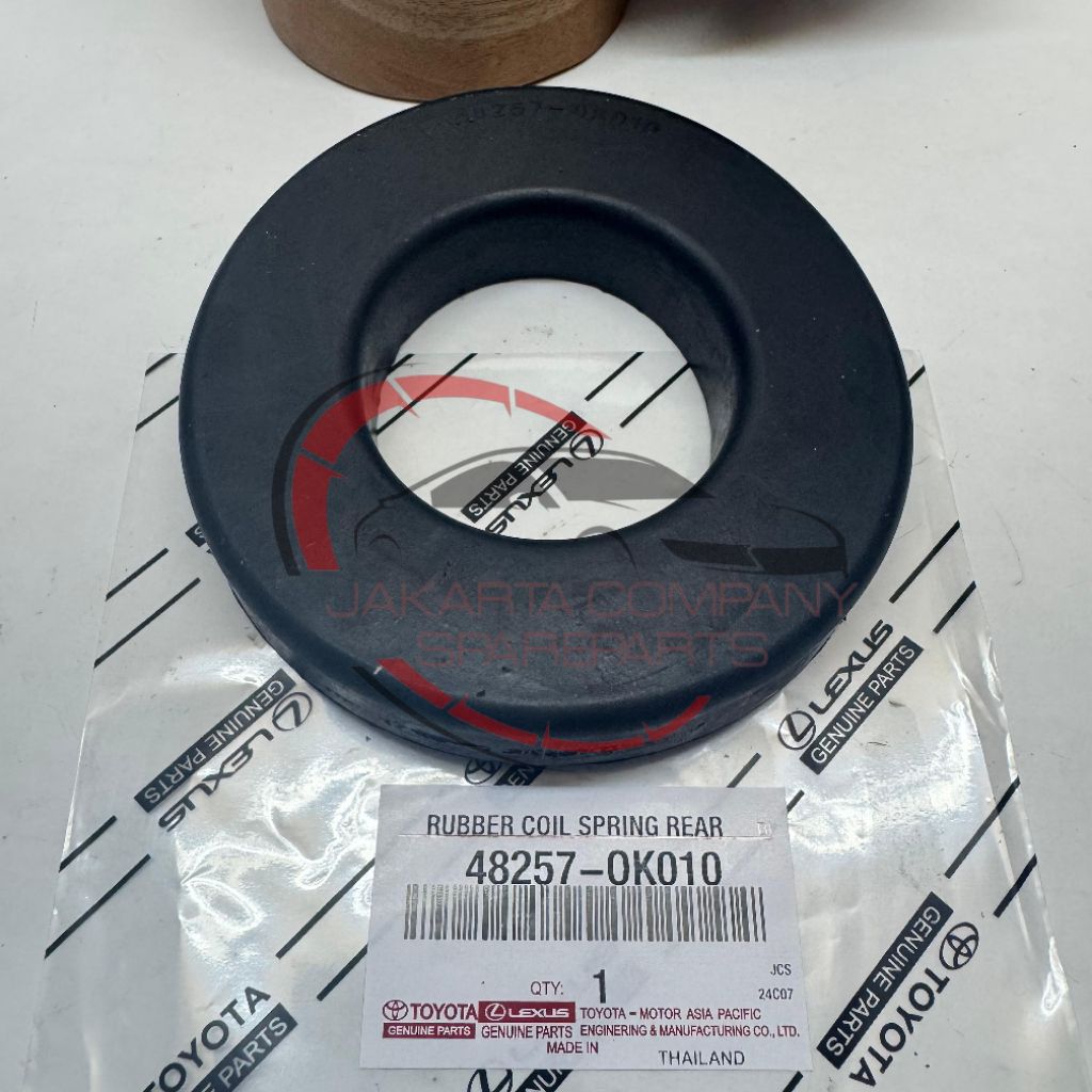 Jual Karet Tatakan Per Keong Belakang Rubber Coil Spring Rear Up Low ...