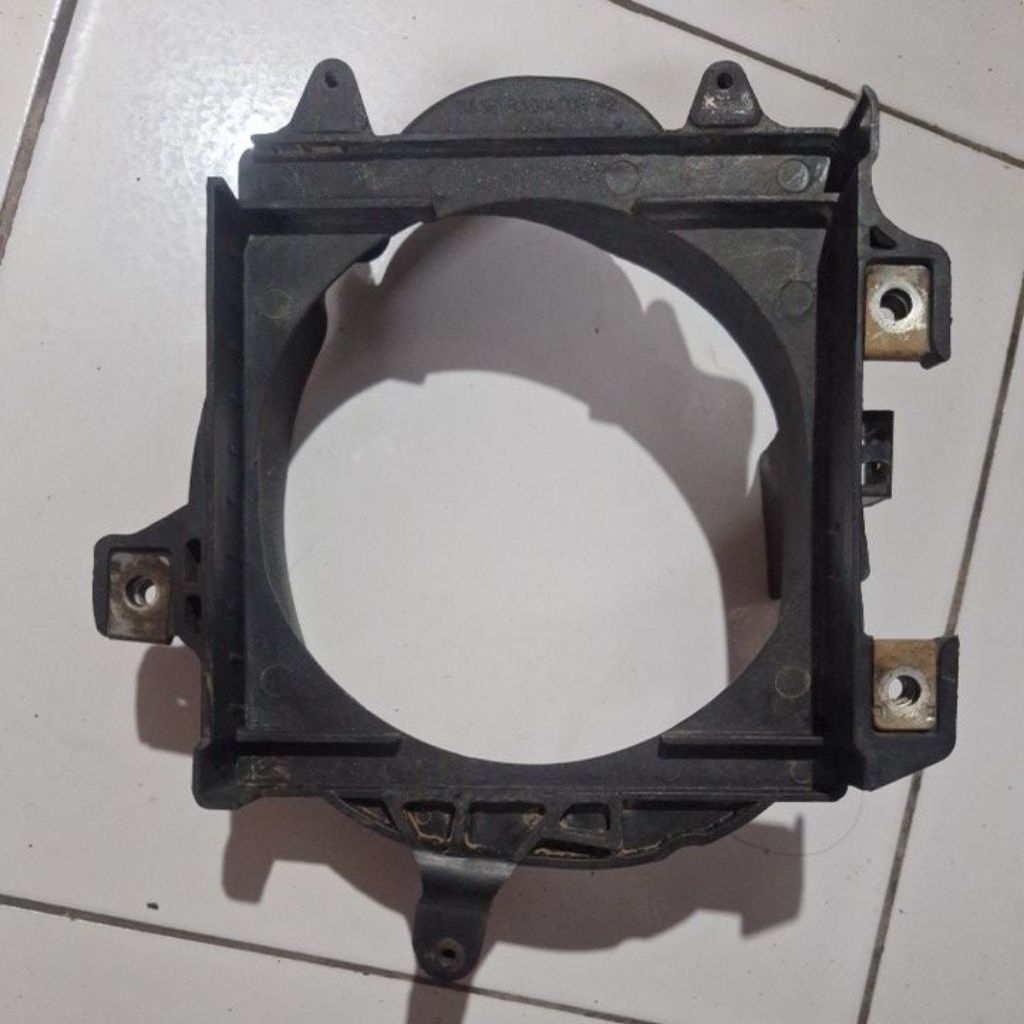 Jual cover dudukan radiator honda vario 125 old 125 led 150 led old ...