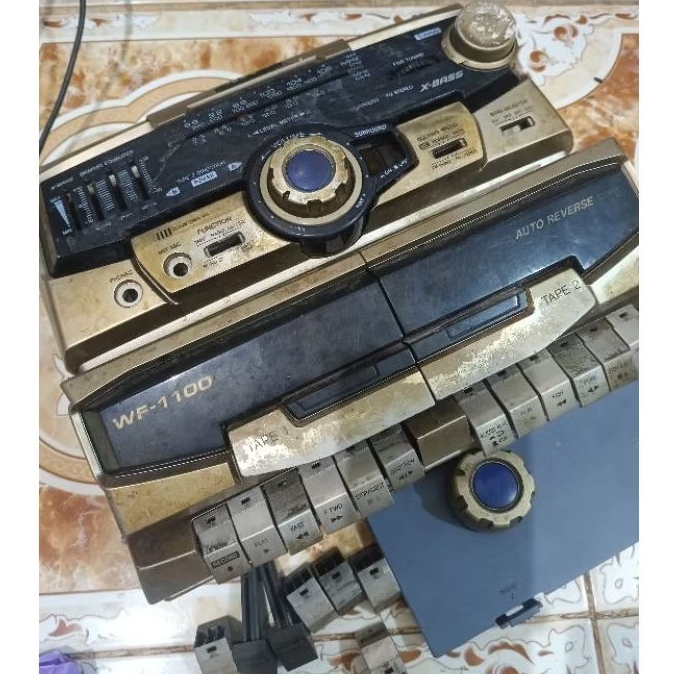 Jual Mesin dan Panel Depan Head Radio Tipe Kasset Kompo Sharp Simba ...