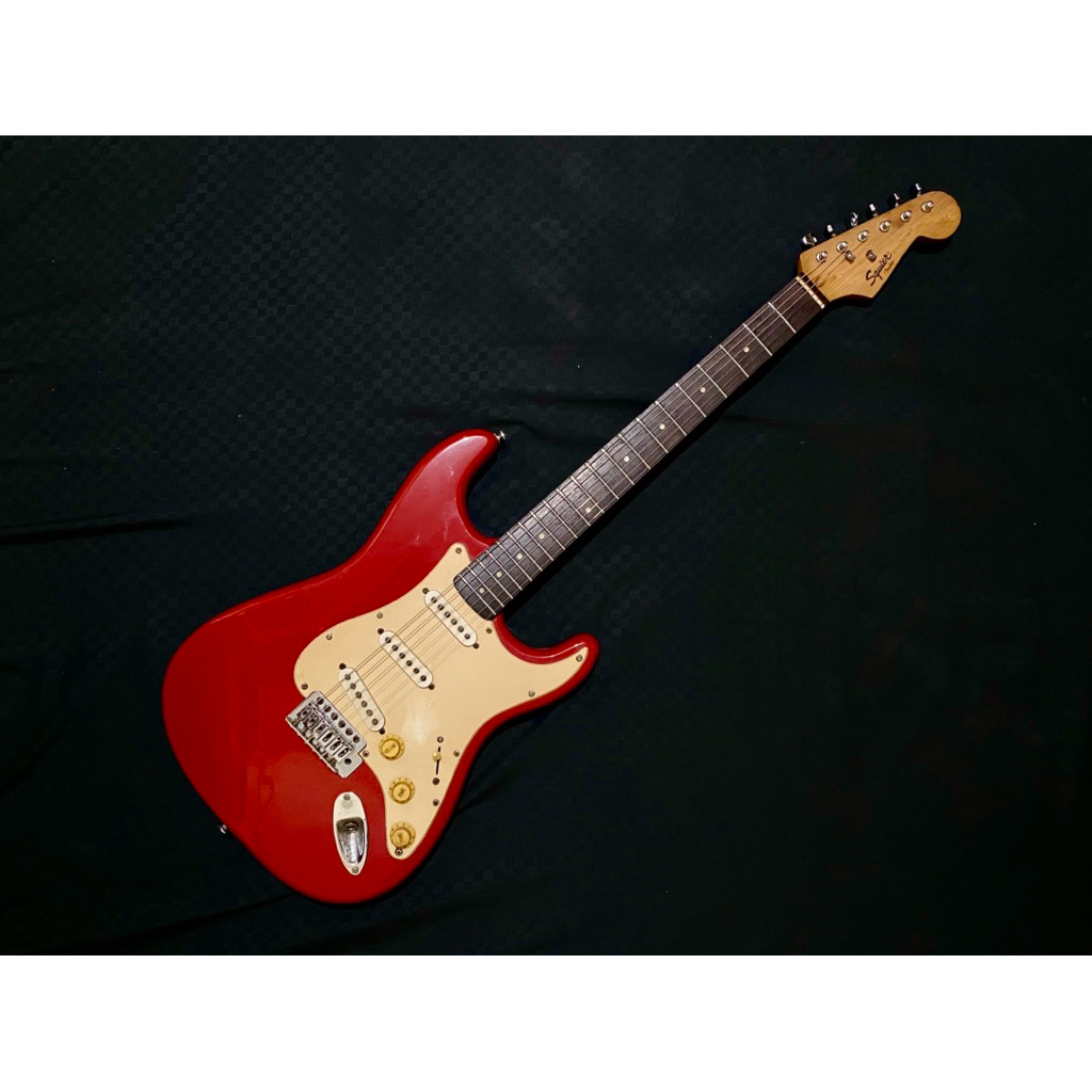 Jual Gitar Squier by Fender Stratocaster Bullet Series Original MIC ...