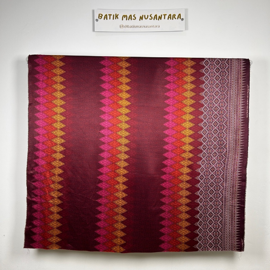 Jual Kain Batik Premium Silk Motif rangrang Bali Warna Merah Marun ...