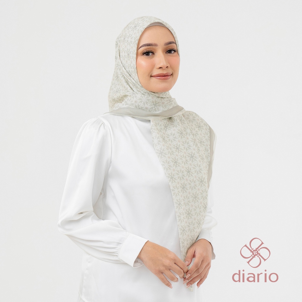 Diario Ultrafine Livia Scarf Kerudung Segi Empat