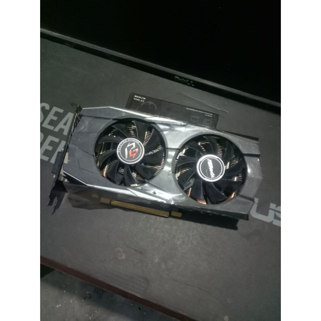Jual VGA RADEON RX570 4GB 256BIT DDR5 PHANTOM GAMING | Shopee Indonesia