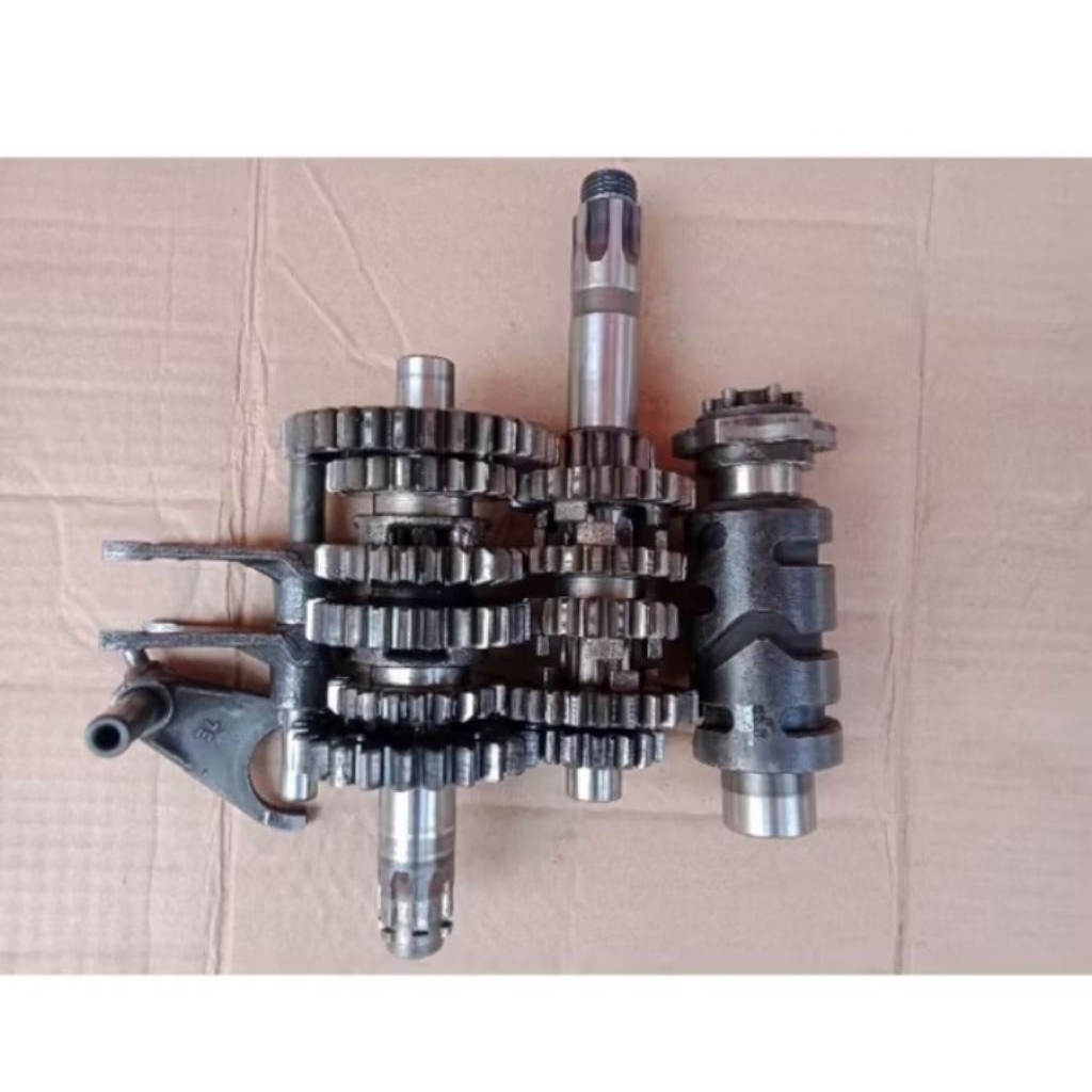 Jual Gear Rasio Gigi Rasio Transmisi 1Set Suzuki Satria Fu 150cc Seken ...