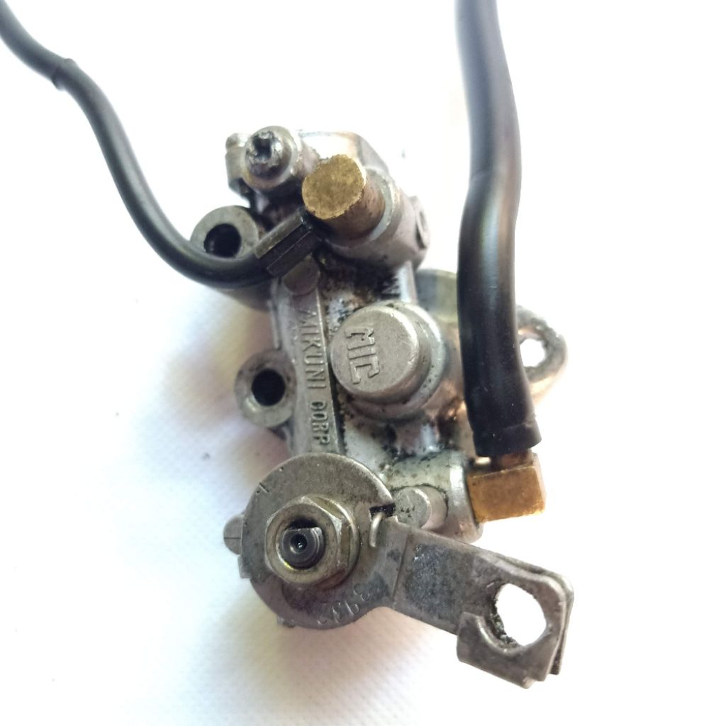 Barillet Et Fourchettes De Boîte Pour Suzuki TS125 1976 - Pièce D'occasion D'origine