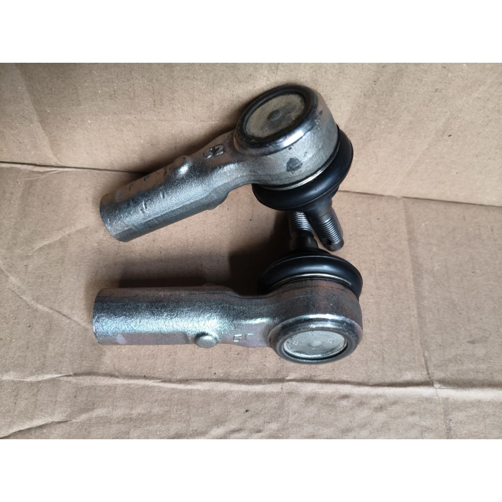 Jual Tie Rod ti rod Toyota Innova Ribon Original Set 2pcs | Shopee ...