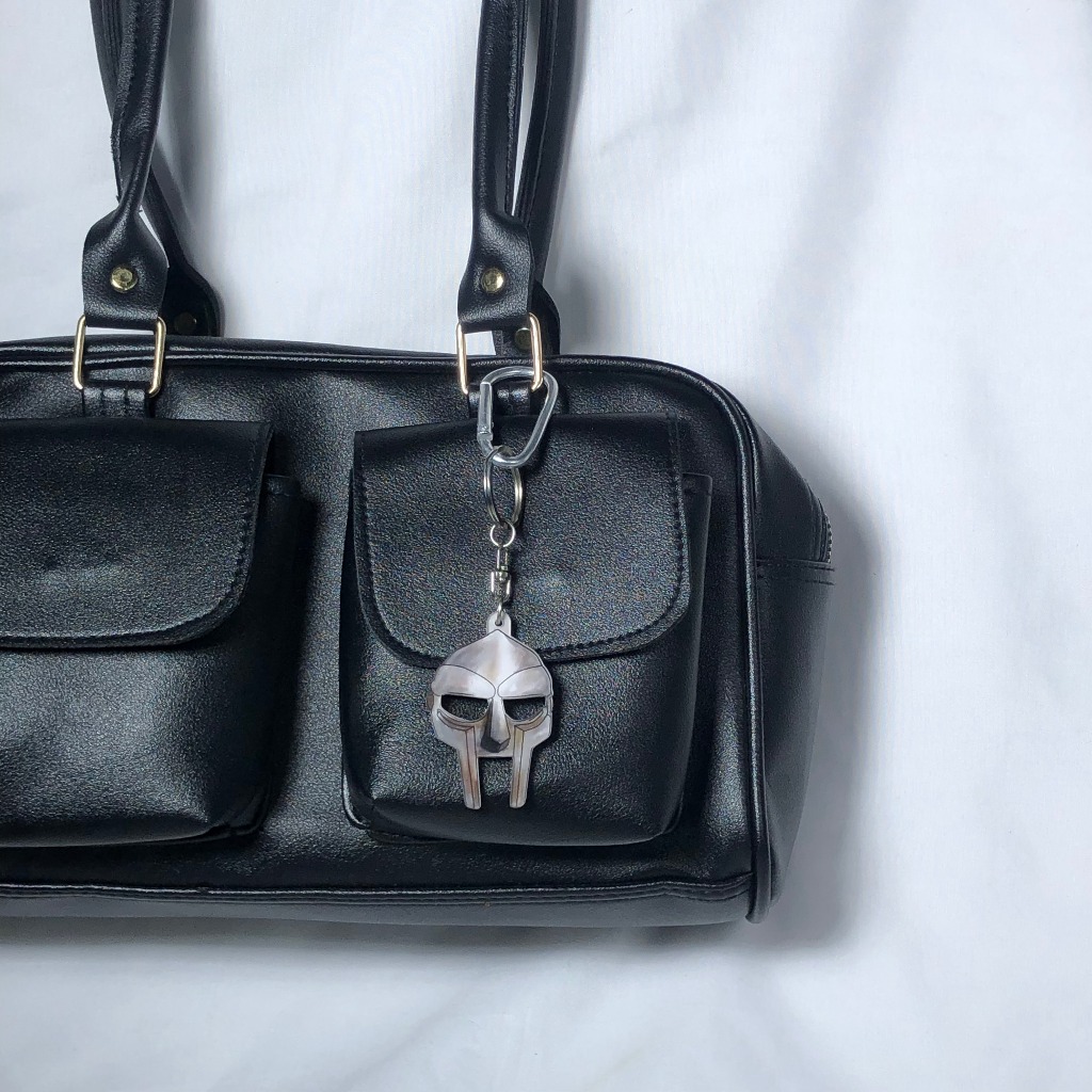 Jual MF Doom Keychain Akrilik | Gantungan Kunci Musik Album Akrilik 2 ...