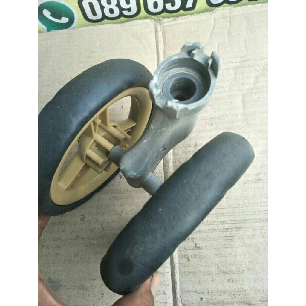 Jual roda stroller bekas diameter 14.5cm lubang bulat | Shopee Indonesia