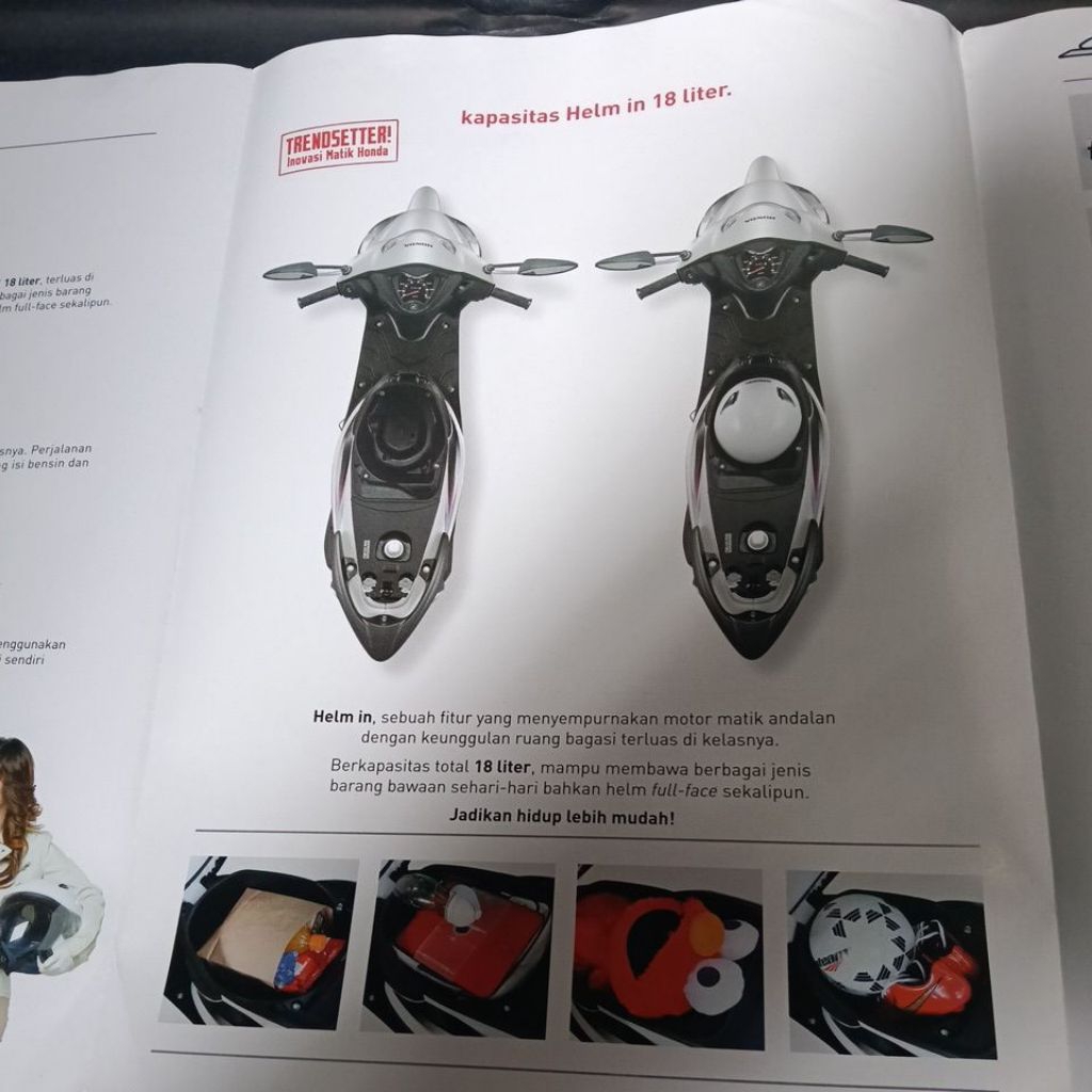 Jual poster brosur leaflet katalog honda spacy helm in AT | Shopee ...