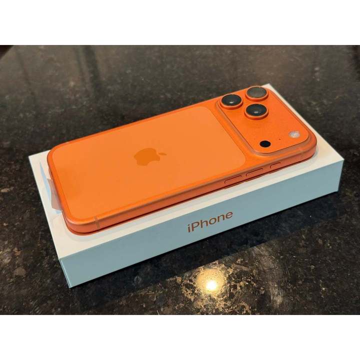 IPONE 17 Pro Max 256GB Baru Segel Garansi Resmi 100% BNIB
